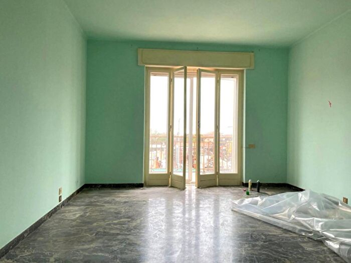 Appartamento con 5 locali in vendita in Centrale, Centro, Vallecrosia