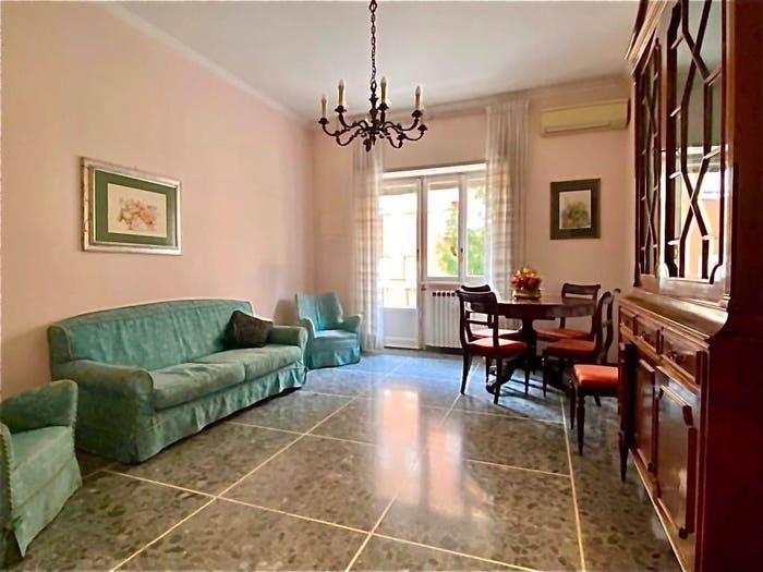 Appartamento quadrilocale in vendita in Via dei Monti di Creta, Baldo degli Ubaldi, Roma