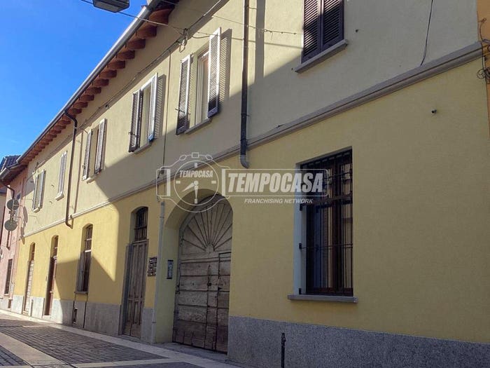 Appartamento bilocale in vendita in Via Milite Ignoto, Canegrate