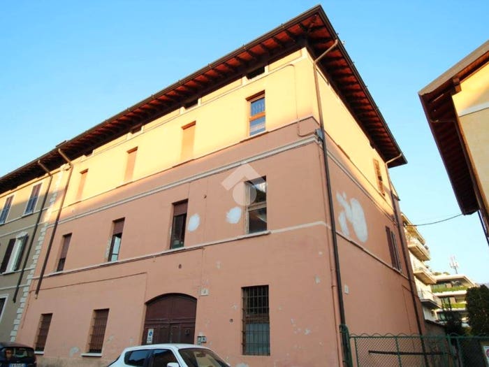 Appartamento con 5 locali in vendita in Via dei Bagni, Via Veneto Borgo Trento, Brescia