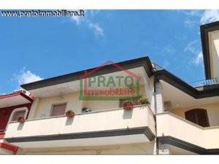 Casa trilocale in vendita in Via Puglia, Campi Salentina