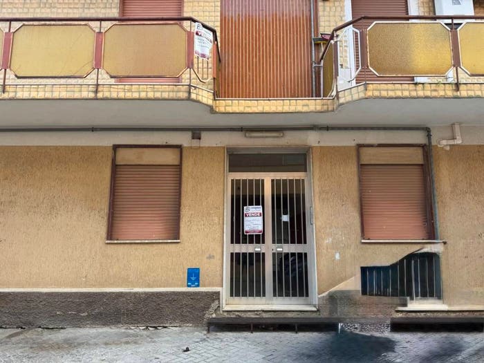 Appartamento con 5 locali in vendita in Via del Sole in Santa Margherita, Santa Margherita Santo Stefano, Messina