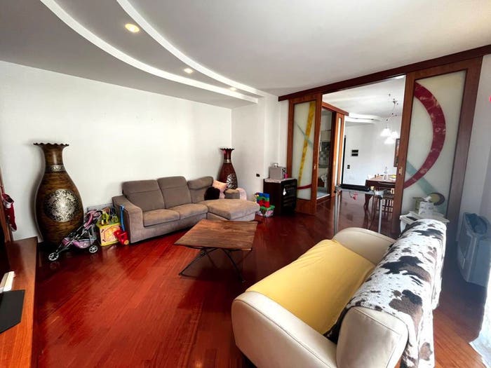 Appartamento con 5 locali in vendita in Via Michelangelo Buonarroti, Centro, Fondi