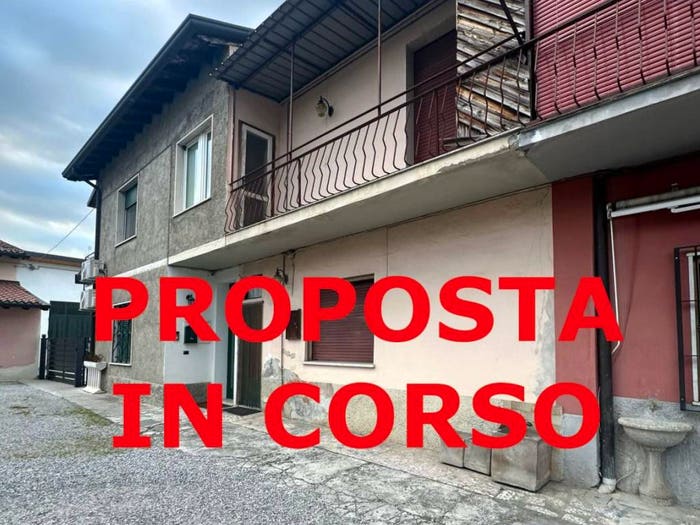 Casa trilocale in vendita in Via Provinciale, Centro, Adro
