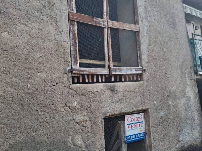 Casa trilocale in vendita in Piazza Generale Armando Diaz, Casazza