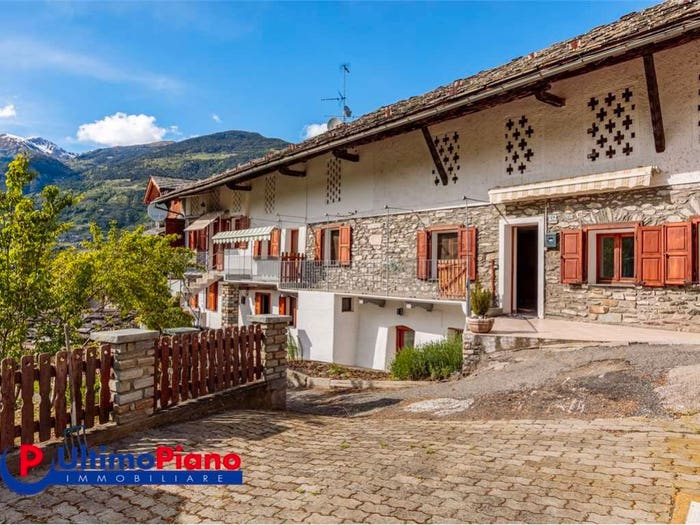 Casa con 5 locali in vendita in Frazione dialley, Centro, Aymavilles