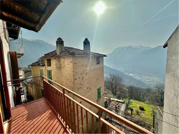 Casa con 6 locali in vendita in via adamoli, Narro Indovero, Casargo