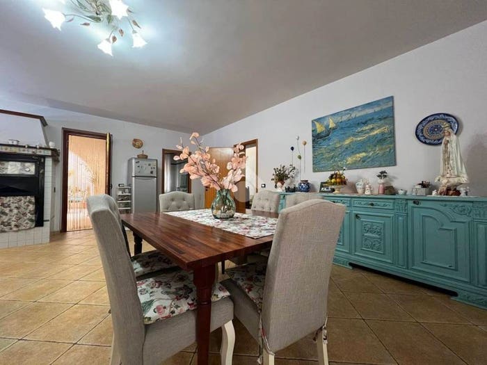 Casa con 6 locali in vendita in Via Commendator Sebastiano Simone, Calatafimi, CalatafimiSegesta