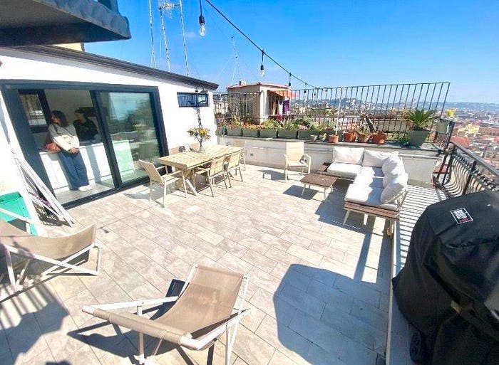 Casa quadrilocale in vendita in Corso Vittorio Emanuele, Vomero, Napoli