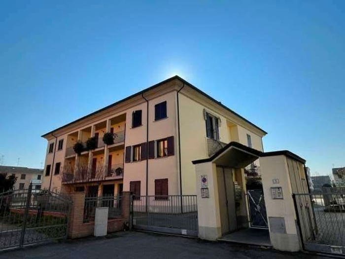 Appartamento con 6 locali in vendita in Centro, Busseto