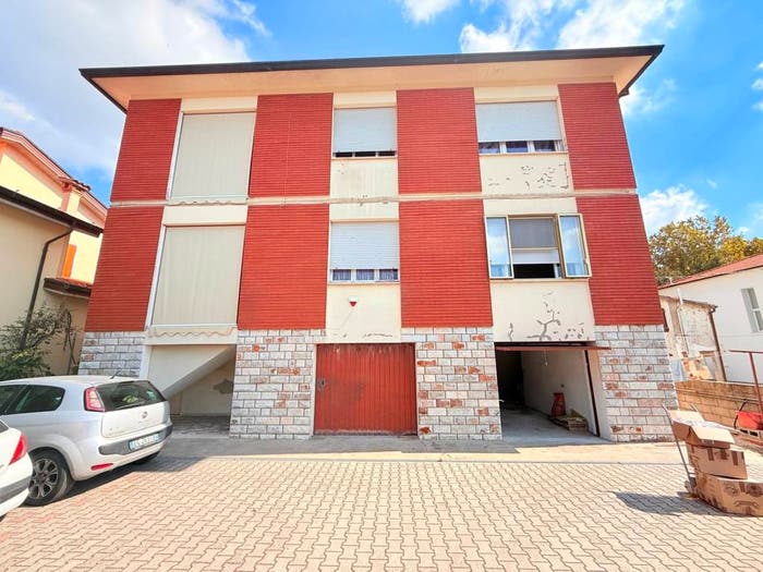 Appartamento quadrilocale in vendita in Via Strine, Longastrino, Argenta