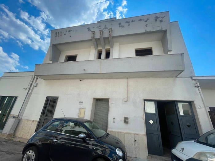 Casa quadrilocale in vendita in Via Caputo, Melissano