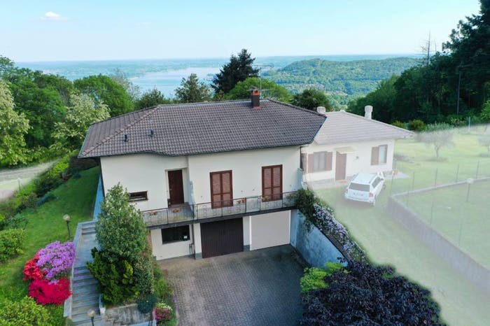 Casa trilocale in vendita in Fosseno, Nebbiuno