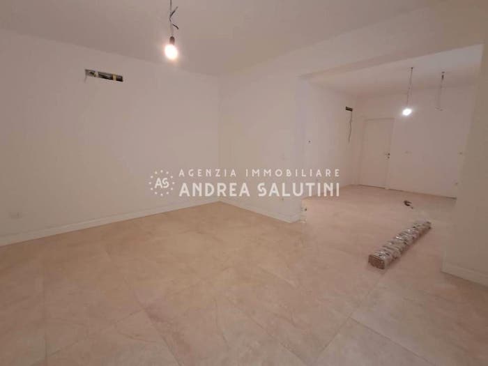 Casa con 5 locali in vendita in Piazza Vittorio Emanuele II, Centro, Bientina