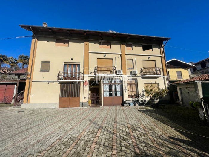 Casa con 6 locali in vendita in Via Roma, Centro, San Martino Canavese