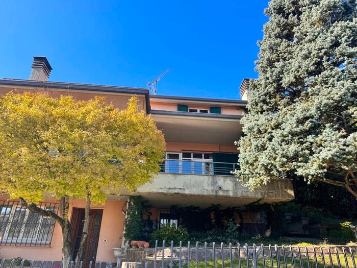 Casa con 6 locali in vendita in Via Luigi Galvani, Salice Terme, Godiasco Salice Terme