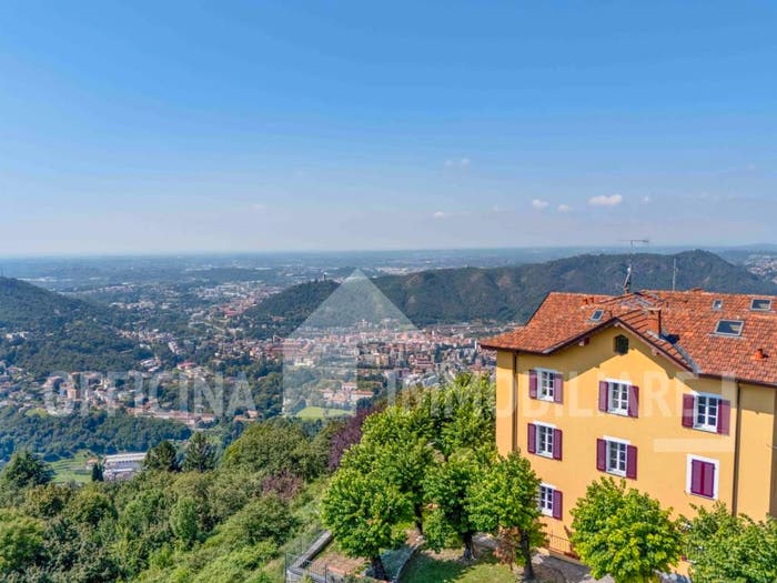 Appartamento con 5 locali in vendita in Via Pacinotti, Civiglio, Como