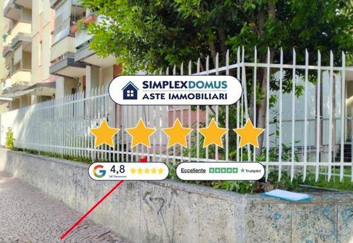 Appartamento trilocale in vendita in Via Asmara, Centro Città San Paolo, Biella