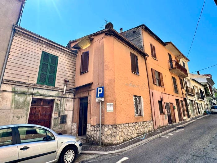 Casa trilocale in vendita in Via Principe Umberto, Centro, Ceccano