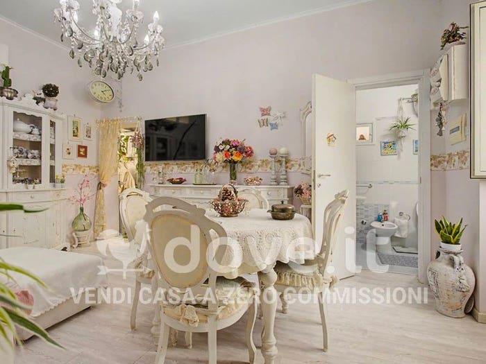 Appartamento bilocale in vendita in Piazza Vittorio Emanuele III, Aversa