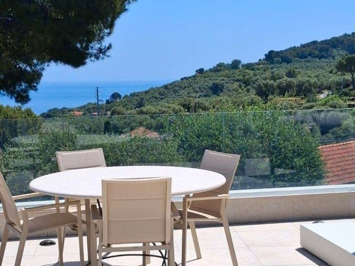 Casa quadrilocale in vendita in Via San Leonardo, Gorleri, Diano Marina