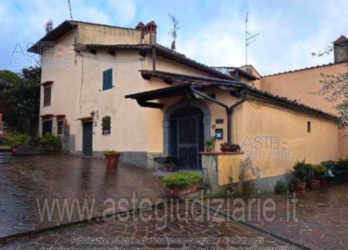 Casa con 6 locali in vendita in Via di Carcheri, Lastra a Signa