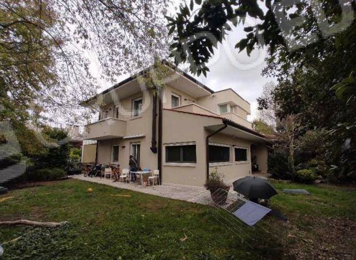 Casa con 6 locali in vendita in Via Ernesto Gastaldo, Ponzano, Ponzano Veneto