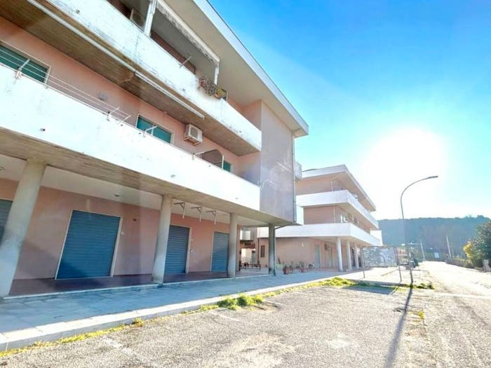 Appartamento trilocale in vendita in Via Alcide De Gasperi, Lido Campomarino, Campomarino