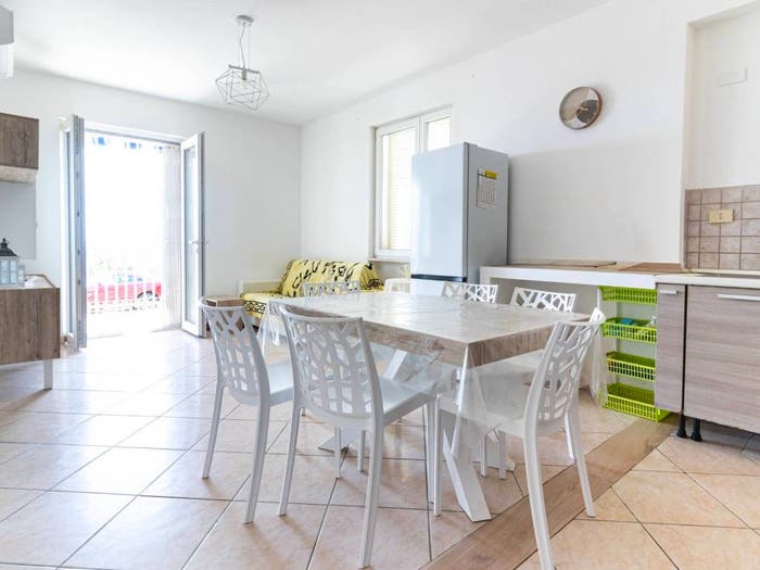 Appartamento trilocale in vendita in Strada Lungomare, Latina Lido, Latina