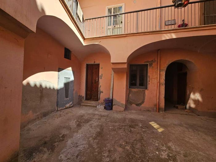 Appartamento bilocale in vendita in Via Vescovado, Pignataro Maggiore