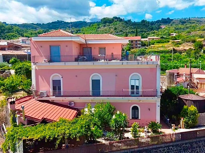 Casa con 6 locali in vendita in Via Piedimonte, Nunziata, Mascali