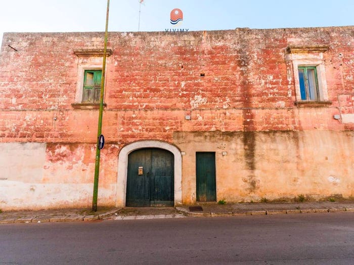 Appartamento quadrilocale in vendita in Via Piave, Casarano