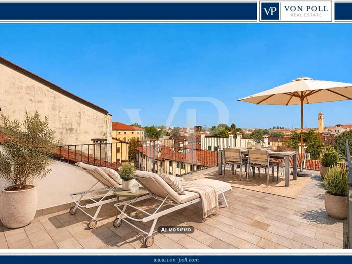 Casa con 6 locali in vendita in Contra' Pedemuro San Biagio, Centro Storico, Vicenza
