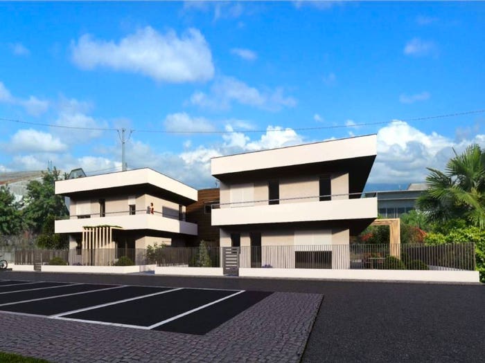 Casa quadrilocale in vendita in Loria Bessica, Loria