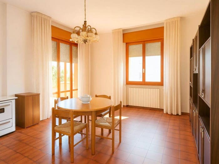 Appartamento con 5 locali in vendita in Via Marzabotto, Stazione, Castelbellino