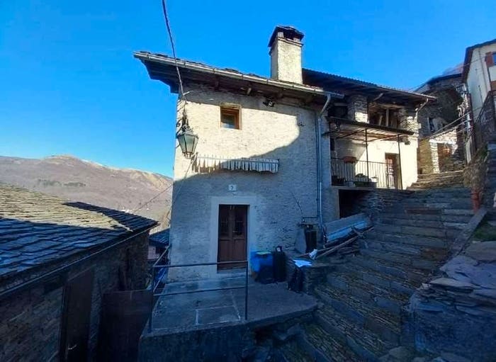 Appartamento trilocale in vendita in Via a manzoni, Curiglia, Curiglia con Monteviasco
