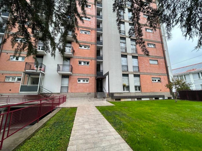 Appartamento trilocale in vendita in Via Arnaldo Agnelli, Semicentro Ospedale, Gallarate