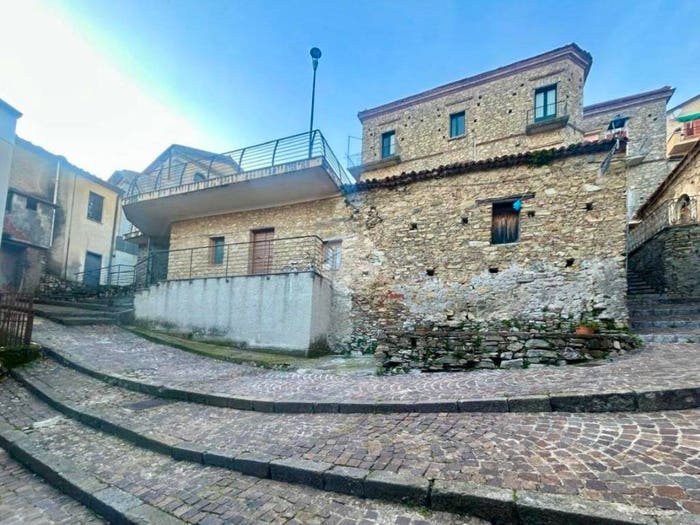 Appartamento bilocale in vendita in Traversa Roma, Centro, Santa Marina