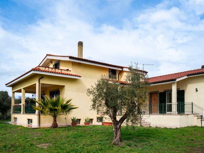 Casa con 5 locali in vendita in Via del Praticello Alto, Formello