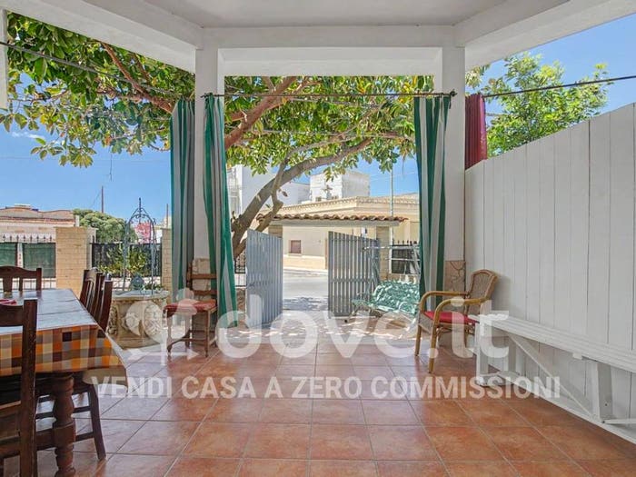 Casa quadrilocale in vendita in Via delle Zinnie, San Pietro in Bevagna, Manduria