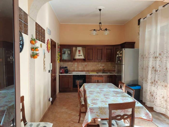 Appartamento con 6 locali in vendita in Via Trazzera Marina, Centro, Capo d'Orlando