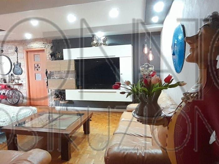 Casa quadrilocale in vendita in Corso Piave, Borgo Piave Corso Europa Zona Ferrero, Alba