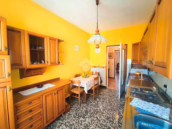 Appartamento quadrilocale in vendita in Lungo Curone Baravalle, Volpedo