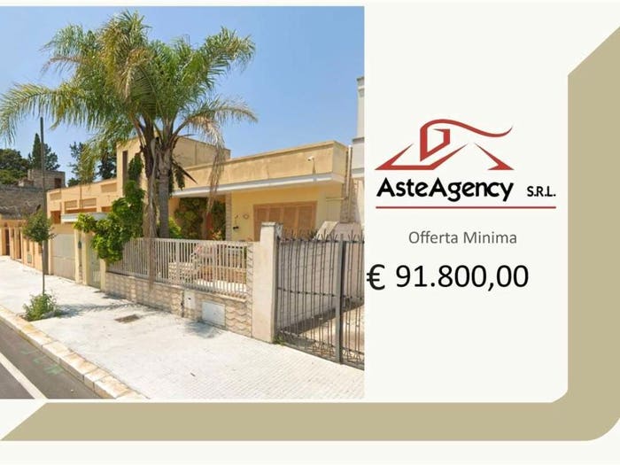 Casa con 6 locali in vendita in Via San Fili, Monteroni di Lecce