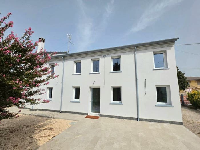 Casa trilocale in vendita in VIA SERRAGLI, Centro, Piacenza d'Adige