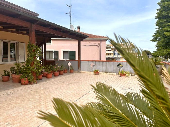 Appartamento quadrilocale in vendita in Via Risorgimento, Villa Rosa, Martinsicuro