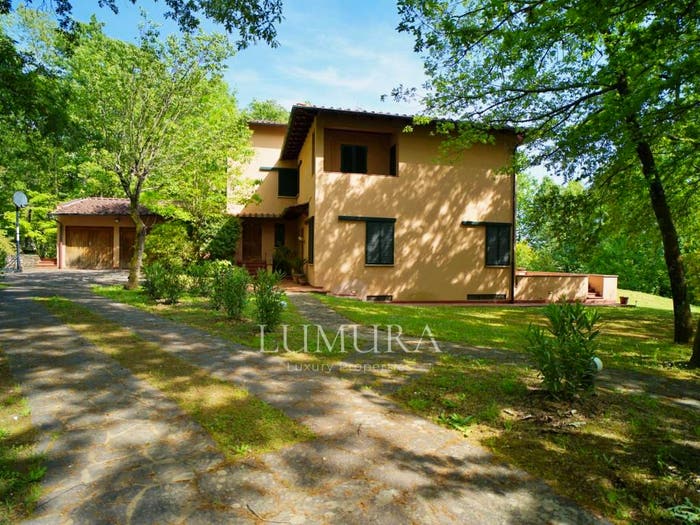 Casa con 6 locali in vendita in Via dei Poveri Vecchi, Monte San Quirico Tre Cancelli, Lucca