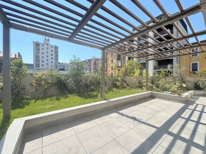 Appartamento quadrilocale in vendita in Via Marcello Nizzoli, Bande Nere, Milano
