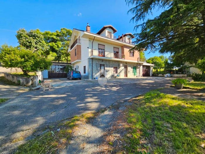 Casa con 6 locali in vendita in STRADA ALESSANDRIA, Nizza Monferrato
