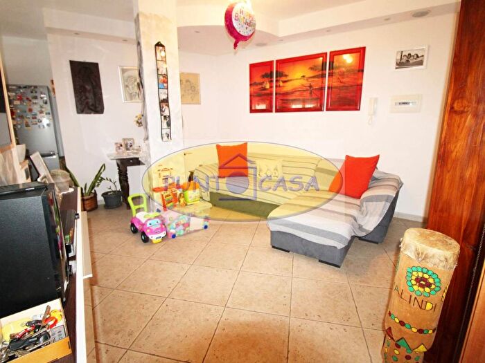 Appartamento trilocale in vendita in Piazza della Pace, Centro, Massalengo